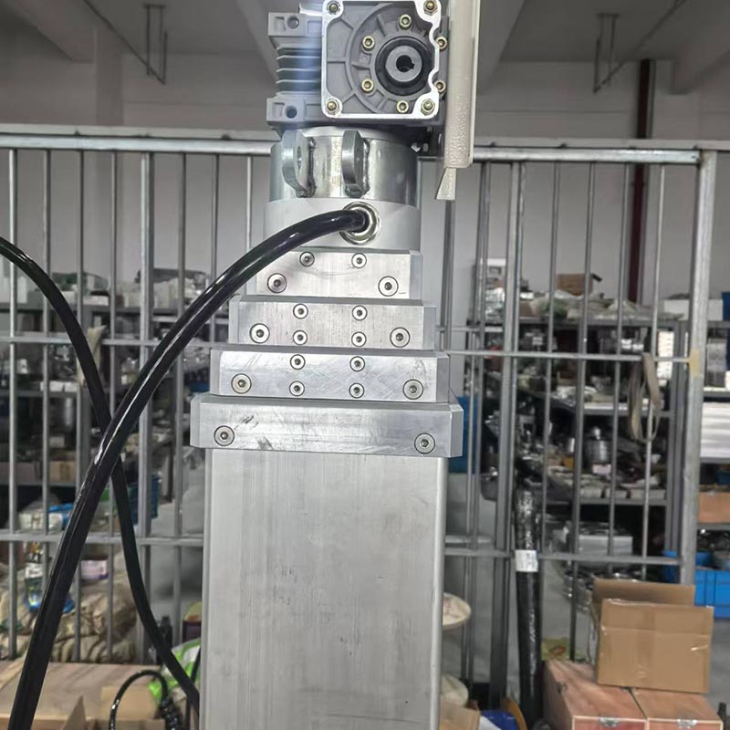 Cable Built Inside Electric Mast