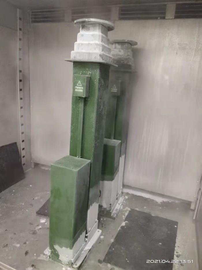 Spindle rope driven telescopic mast